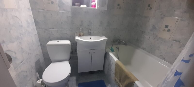 Valea Ialomitei, Aleea Campul cu Flori,